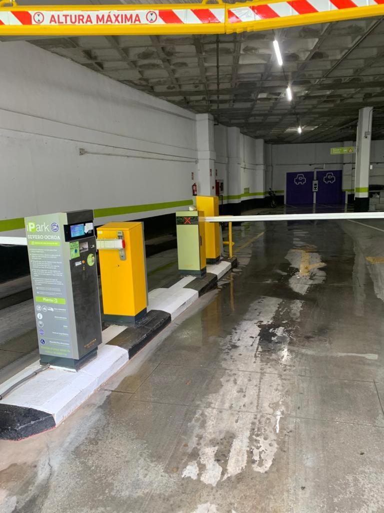 Caballerizas Con Parking Gratuito En Pleno Centro Apartamento Granada