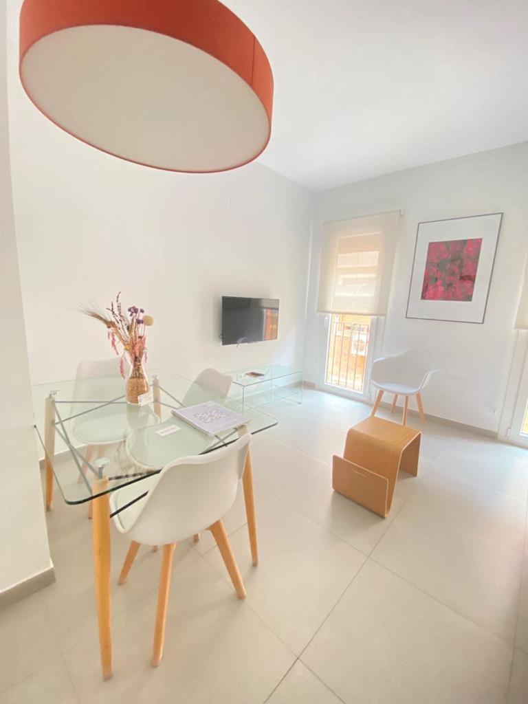 Caballerizas Con Parking Gratuito En Pleno Centro Appartement *